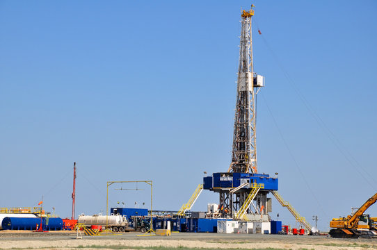 TRAINING ONLINE ONSHORE DRILLING SAFETY OPERATIONS / HSE ASPECTS IN ONSHORE DRILLING OPERATIONS