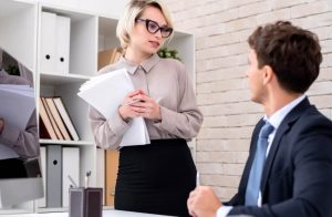 TRAINING ONLINE CORPORATE SECRETARY BERBASIS GOOD CORPORATE GOVERNANCE